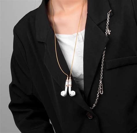 airpods strap necklace.